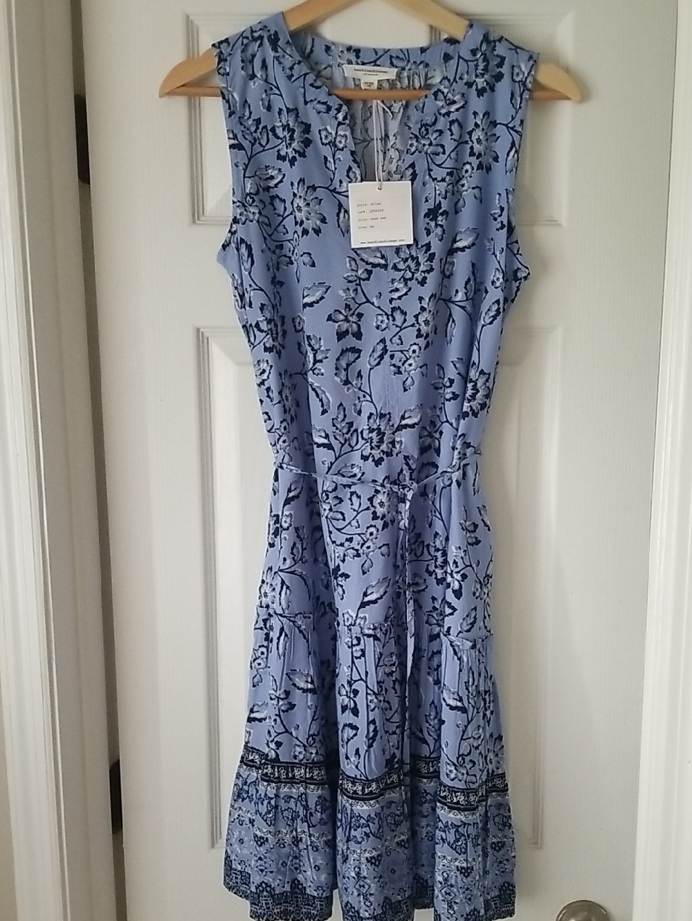 NEW! beachlunchlounge Blue Floral Tiered Midi Dress